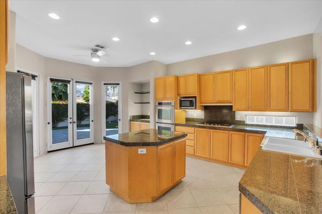 MLS #219123210DA image #9