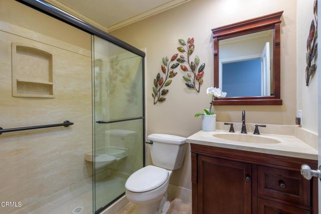 10430 N Ojai Santa Paula Road, Ojai CA: https://media.crmls.org/mediaz/dcdbec08-90ec-4e35-ba8b-748cb0edcc06.jpg