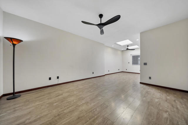 41515 Navarre Court, Palm Desert CA: https://media.crmls.org/mediaz/dcdea3ea-bcb5-43a9-969d-968518b965f5.jpg