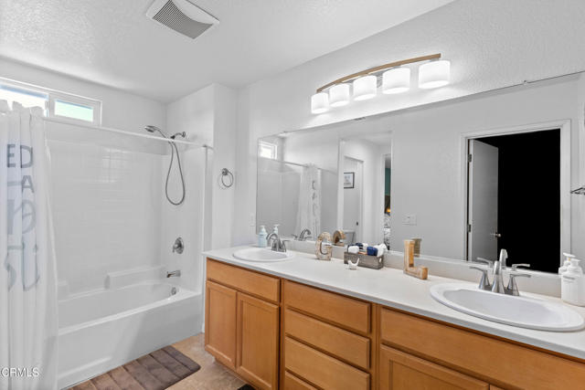 Detail Gallery Image 19 of 34 For 2024 Green Ridge Cir, Lompoc,  CA 93436 - 3 Beds | 2/1 Baths