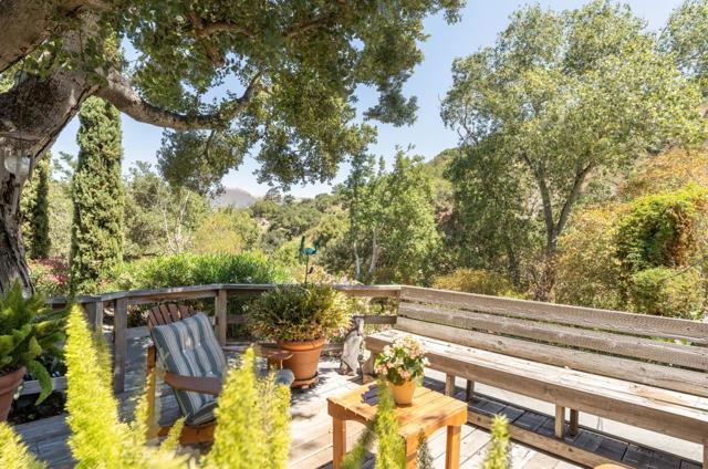53 Southbank Road, Carmel Valley CA: https://media.crmls.org/mediaz/dcdfa8e0-8c95-4c57-98b0-e58c29221a0d.jpg