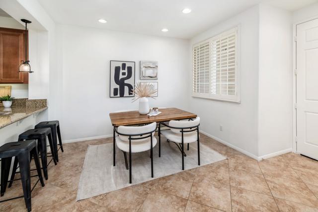 Detail Gallery Image 5 of 36 For 13009 Carita, San Diego,  CA 92130 - 3 Beds | 2/1 Baths