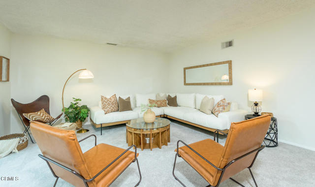 Detail Gallery Image 20 of 51 For 4920 Lowell Ave, Glendale,  CA 91214 - 4 Beds | 2 Baths