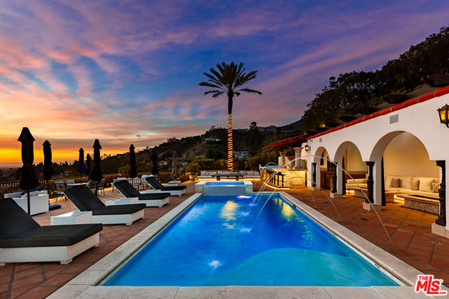330 Kempton Road, Glendale CA: https://media.crmls.org/mediaz/dce155eb-fa18-4215-8a8e-6bda7facd8e1.jpg