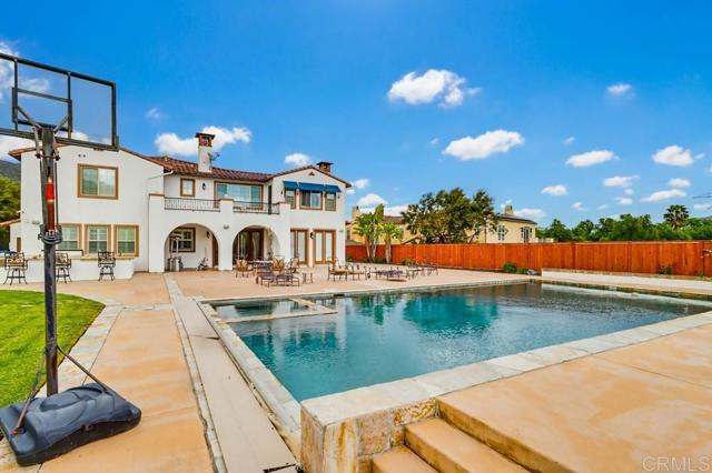 Detail Gallery Image 15 of 32 For 2932 Ranch Gate Rd, Chula Vista,  CA 91914 - 5 Beds | 5 Baths