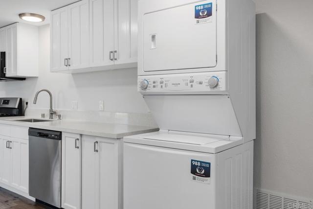 Detail Gallery Image 9 of 17 For 1136 Montura Rd #GUEST HOME,  San Marcos,  CA 92078 - 2 Beds | 3 Baths