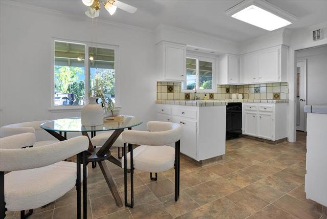 18654 Aspesi Drive, Saratoga CA: https://media.crmls.org/mediaz/dce2c363-9c73-4bb8-a523-fb3adc23f0b8.jpg