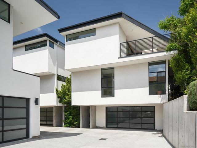 3718 Mississippi St, San Diego CA: https://media.crmls.org/mediaz/dce311b6-0b38-46a4-b3b2-28f1f3cc78c1.jpg