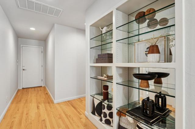 2360 Holly Oak Drive, Danville CA: https://media.crmls.org/mediaz/dce3c1aa-646f-4e4c-b9e6-ac18fe33ae76.jpg