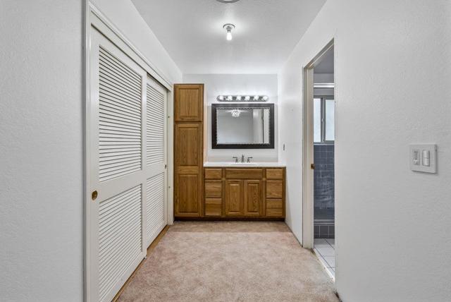 9355 Canyon Oak Road, Salinas CA: https://media.crmls.org/mediaz/dce408a3-e15d-444b-be40-01804574dbb6.jpg