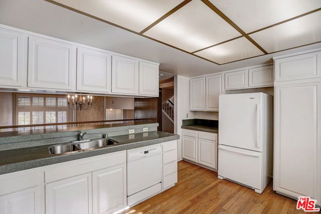 4780 La Villa Marina, D photo 5