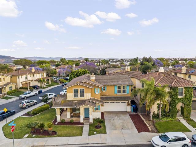 2194 Honeybee Street, Chula Vista CA: https://media.crmls.org/mediaz/dce4eefd-4a40-4e87-8efb-4bb9d91d7557.jpg