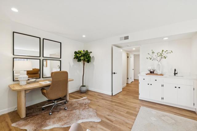 1133 Clydebank Court, Sunnyvale CA: https://media.crmls.org/mediaz/dce52e23-a43b-4c15-b346-d882883f5957.jpg