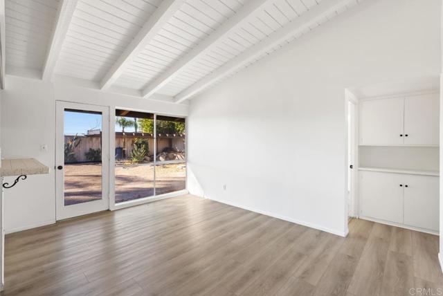 Detail Gallery Image 15 of 34 For 6852 Jackson, San Diego,  CA 92119 - 4 Beds | 3 Baths