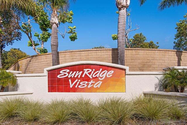 13327 Caminito Ciera, San Diego CA: https://media.crmls.org/mediaz/dce597c4-d335-430a-a91f-e13bc0ed2d0b.jpg