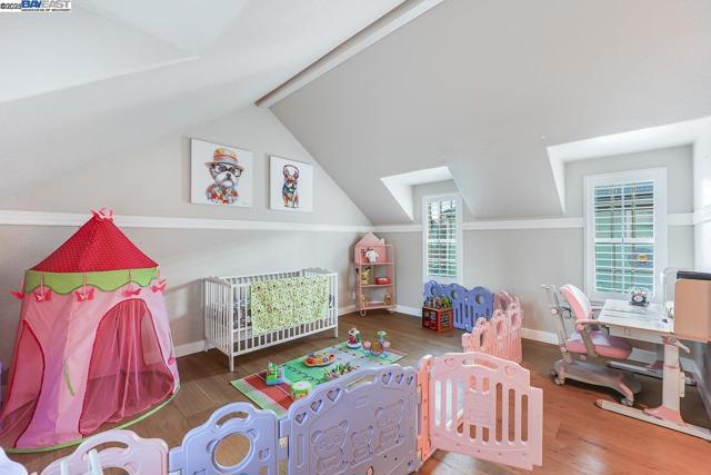 2744 Redbridge Rd, Tracy CA: https://media.crmls.org/mediaz/dce59a1e-6094-49aa-83bb-16f1c4011c15.jpg