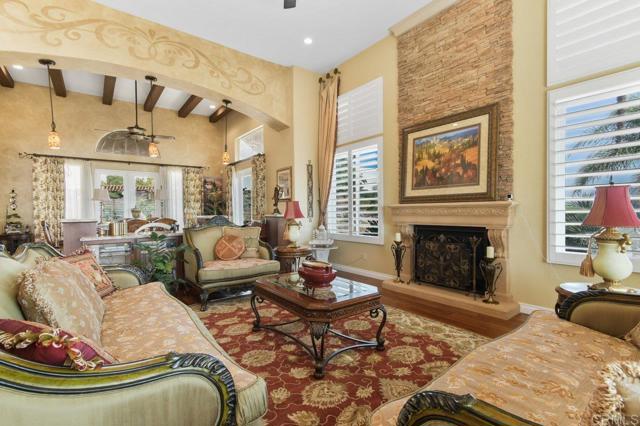 15718 Creek Hills Road, El Cajon CA: https://media.crmls.org/mediaz/dce6aec3-84db-448c-be6b-8d002a25d764.jpg