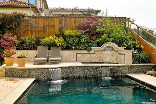 3712 Stonehenge Way, San Ramon CA: https://media.crmls.org/mediaz/dce6b698-8249-4056-a627-275ed5df217b.jpg