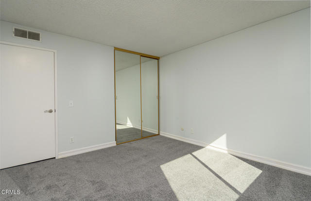 Detail Gallery Image 8 of 21 For 3481 Stancrest Dr #223,  Glendale,  CA 91208 - 2 Beds | 2 Baths