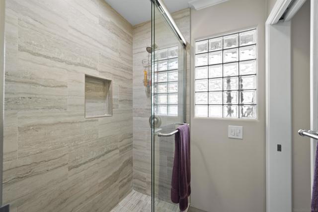1151 Catalina Boulevard, San Diego CA: https://media.crmls.org/mediaz/dce7ec2d-5008-4cae-a880-d05fcfa02215.jpg