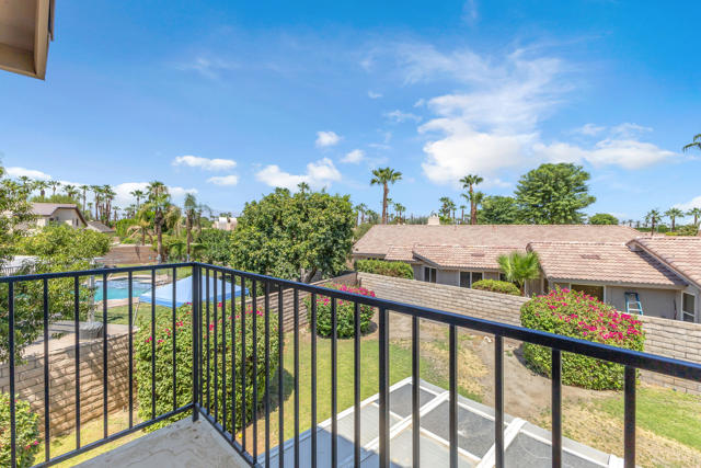 78748 Via Sonata, La Quinta CA: https://media.crmls.org/mediaz/dce801bb-8fbd-4104-b789-83ad7524af18.jpg