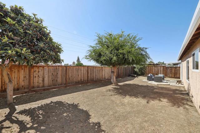 2995 Pettigrew Court, San Jose CA: https://media.crmls.org/mediaz/dce843f0-a70b-4200-bb2f-3a64ede6fbba.jpg
