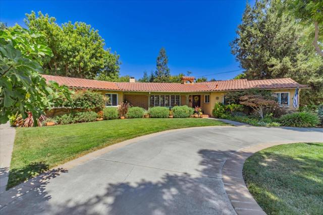 1070 Shelton Way, San Jose CA: https://media.crmls.org/mediaz/dce93bc5-a958-4b1f-83f1-fc0a0b4f5e91.jpg