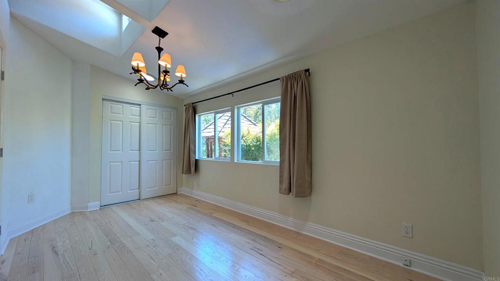 5447 Don Luis Drive - photo 11