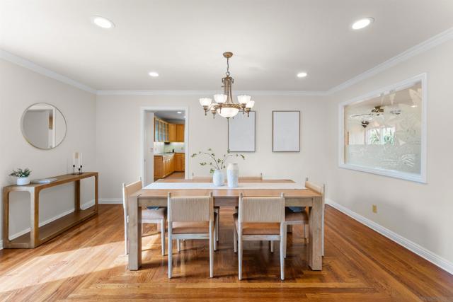 Image 8 of 45 For 5028 Collier Avenue