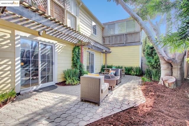Image 26 of 39 For 1095 67th St