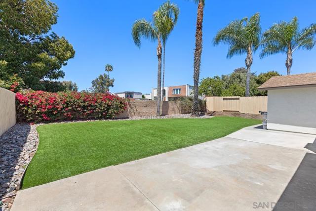 5252 Mount Blanca Dr, San Diego CA: https://media.crmls.org/mediaz/dceba408-ae0e-451c-8ebd-388b15e537bc.jpg