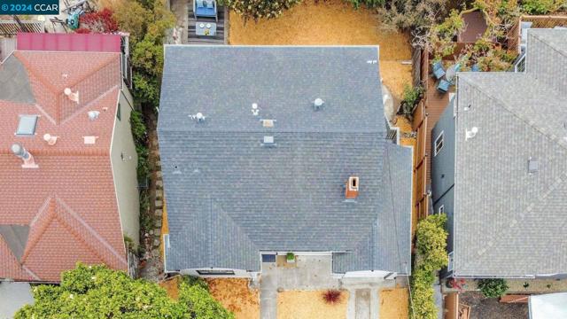 Image 35 of 41 For 2815 San Luis St