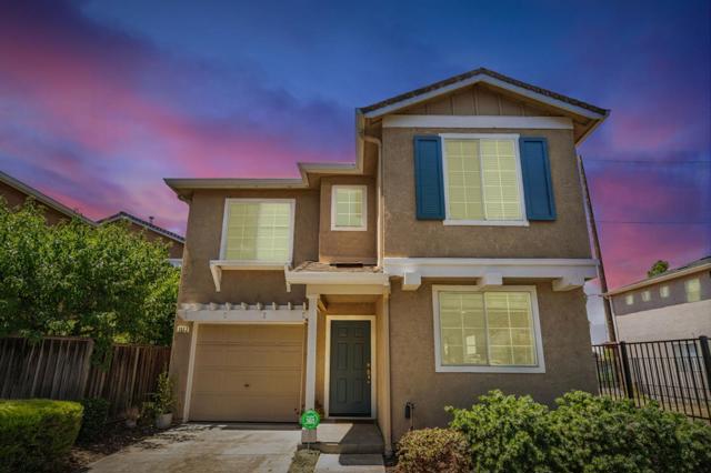 1517 Hermocilla Way, San Jose CA: https://media.crmls.org/mediaz/dced2afd-9701-4ef4-9b28-2d9337ba6d0b.jpg