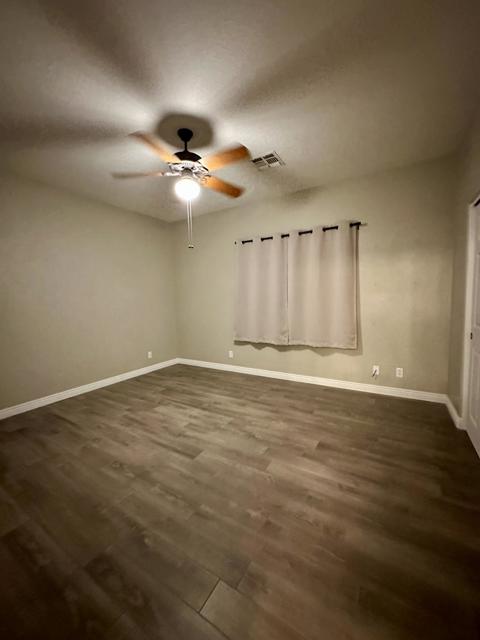 3827 Sandy Point Drive, Blythe CA: https://media.crmls.org/mediaz/dcee0e05-3c79-4702-bc96-33ac596cf833.jpg