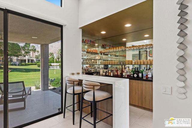 1845 S La Paloma, Palm Springs, CA 92264