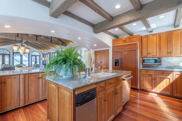 11725 Camino Escondido Road, Carmel Valley CA: https://media.crmls.org/mediaz/dcee8886-27b9-4f1f-9bd3-4ec28a41c034.jpg