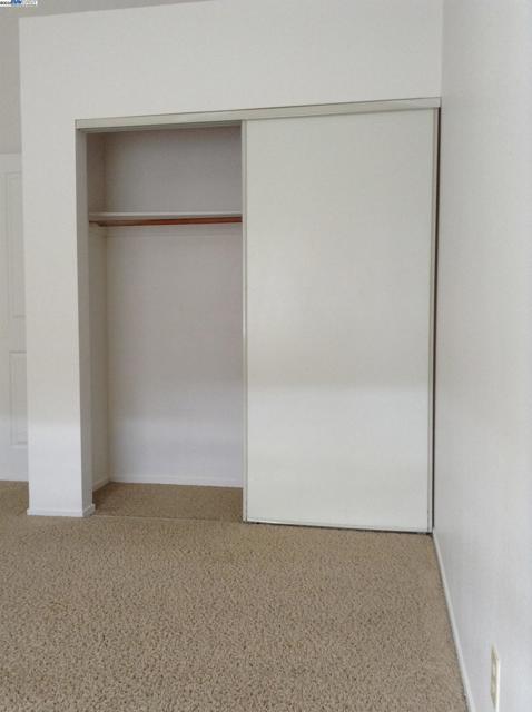 149 Pelican Loop, Pittsburg CA: https://media.crmls.org/mediaz/dcee9da2-80c2-47fb-9141-d638057835a5.jpg