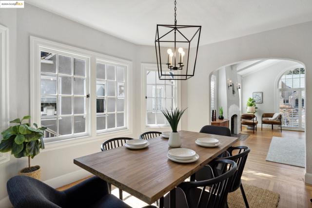 Image 13 of 37 For 1633 Trestle Glen Rd