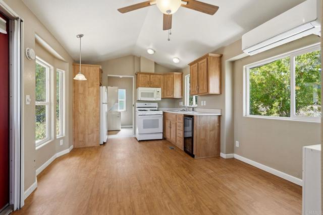 31503 Stardust Lane, Valley Center CA: https://media.crmls.org/mediaz/dcef4320-9d3b-4da3-93d8-c2c688004653.jpg