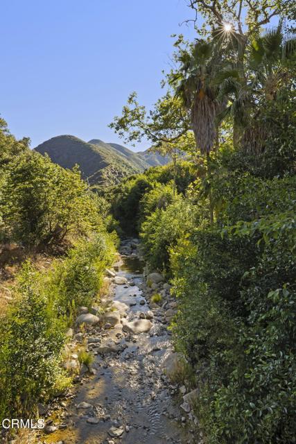 16825 Maricopa Highway, Ojai CA: https://media.crmls.org/mediaz/dcf09d4a-d690-4f99-b05e-6a4e39d7fff1.jpg