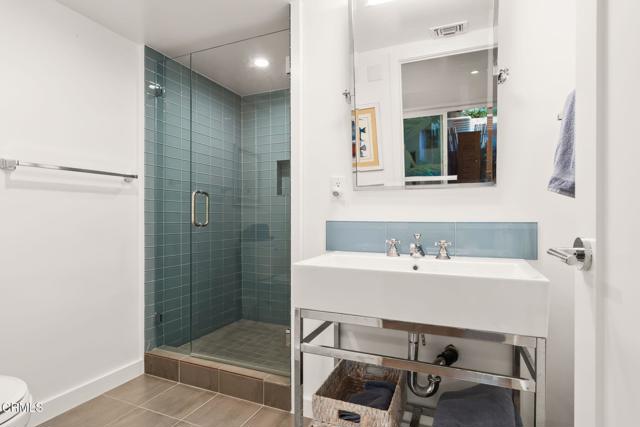 Detail Gallery Image 30 of 52 For 11770 Pacific Coast Hwy #U,  Malibu,  CA 90265 - 4 Beds | 4 Baths