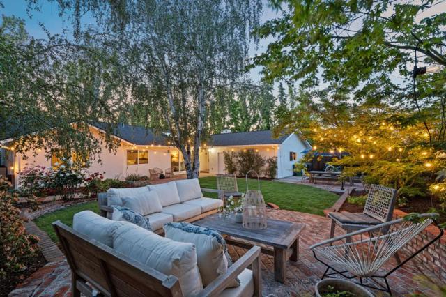 140 Stonybrook Road, Los Gatos CA: https://media.crmls.org/mediaz/dcf16578-20e4-4f78-844c-9d0dc7e1179b.jpg
