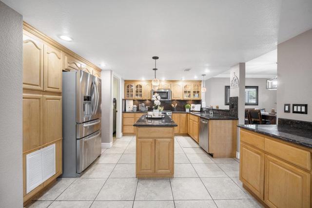 965 Oak Park Drive, Morgan Hill CA: https://media.crmls.org/mediaz/dcf1e29c-d3b9-4517-9d60-b46d3bbdedca.jpg