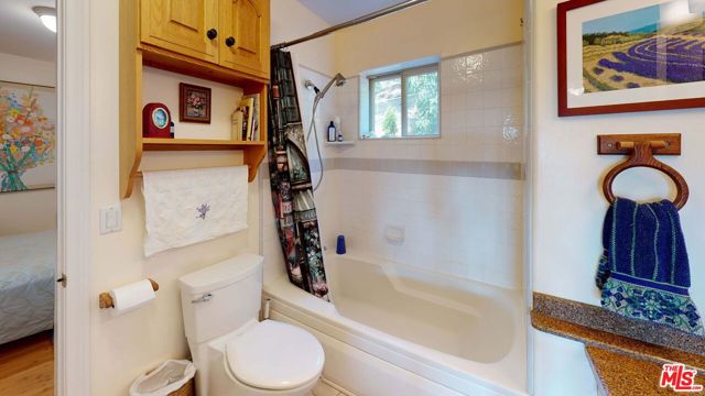 5850 Casitas Pass Road, Ventura CA: https://media.crmls.org/mediaz/dcf2a47b-274f-4009-898d-8ca7fdb2e56d.jpg