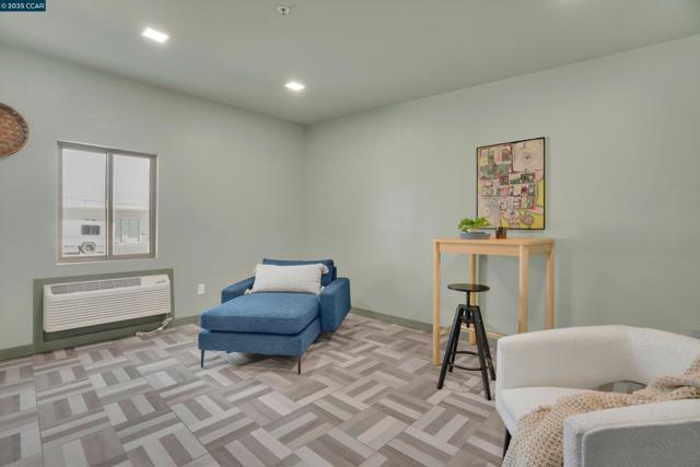 640 State Highway 12, Rio Vista CA: https://media.crmls.org/mediaz/dcf2ba5e-097c-4e6a-a94f-449871e8639b.jpg