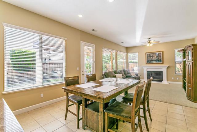 18345 Serra Avenida, Morgan Hill CA: https://media.crmls.org/mediaz/dcf3379c-7745-4871-a2ae-937e273a8bfe.jpg