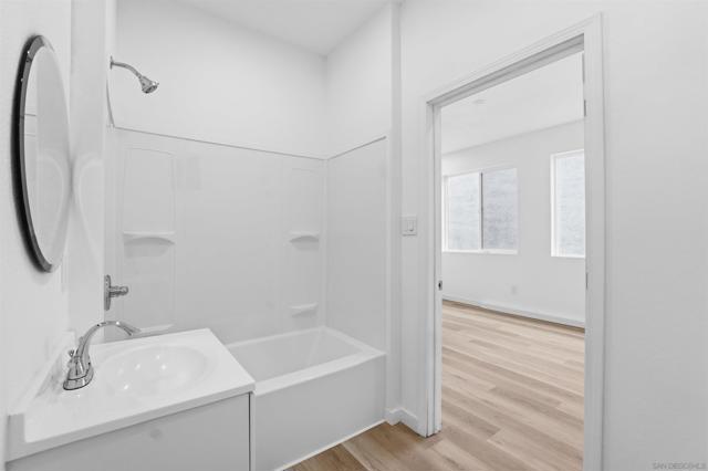 490 Lado De Loma Dr #1-4, Vista CA: https://media.crmls.org/mediaz/dcf3c31e-53a4-4cbc-8b79-2d04d123bf37.jpg