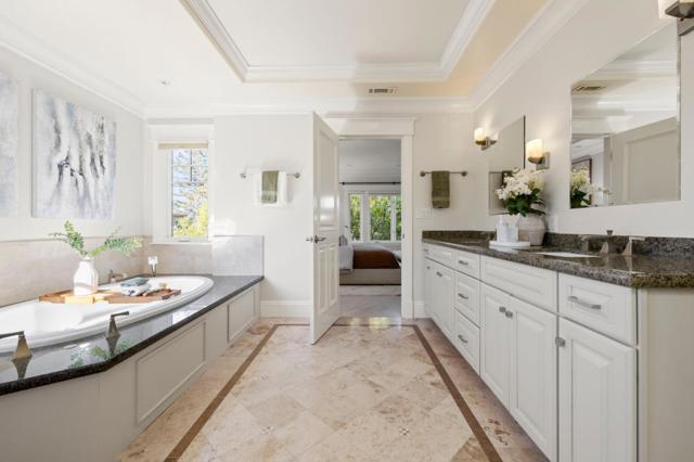 1425 Benito Avenue, Burlingame CA: https://media.crmls.org/mediaz/dcf3da3f-0a87-4d6b-a557-2effdab5fb81.jpg