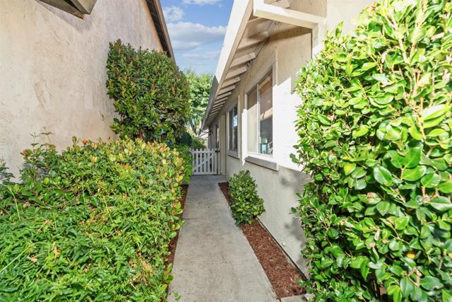 Image 8 of 40 For 10388 Seth Way