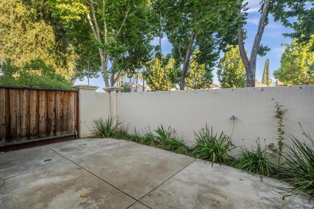 328 Ribbonwood Avenue, San Jose CA: https://media.crmls.org/mediaz/dcf4f021-4250-4a6d-8d14-9c17b2a9b4ec.jpg